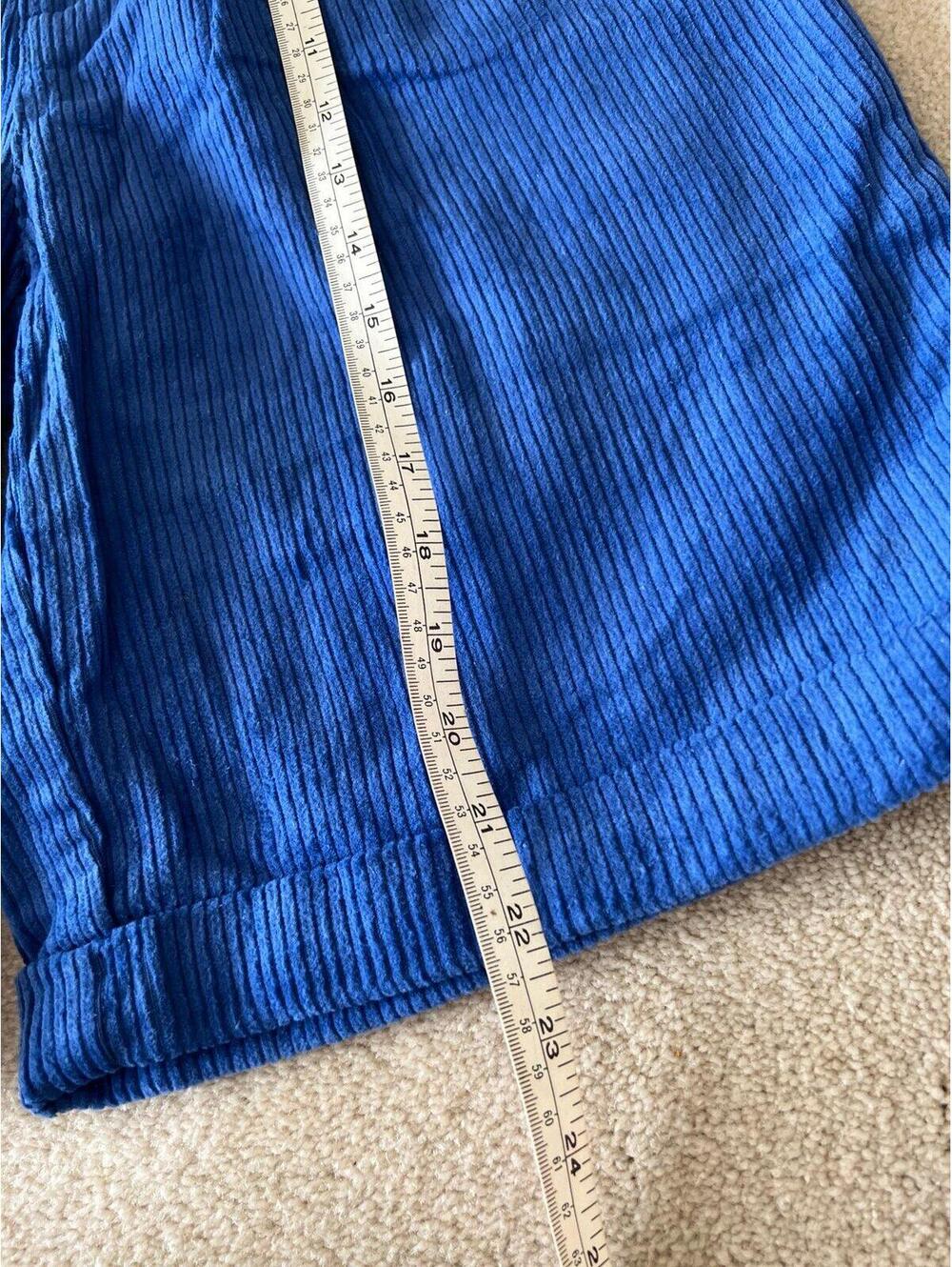 Vintage corduroy Bermuda shorts - Picture 6 of 6